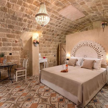 Stone Cave Suite Rhodes City Екстериор снимка