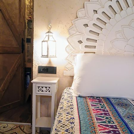 Stone Cave Suite Rhodes City Екстериор снимка