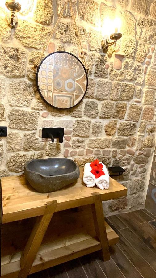 Stone Cave Suite Rhodes City Екстериор снимка