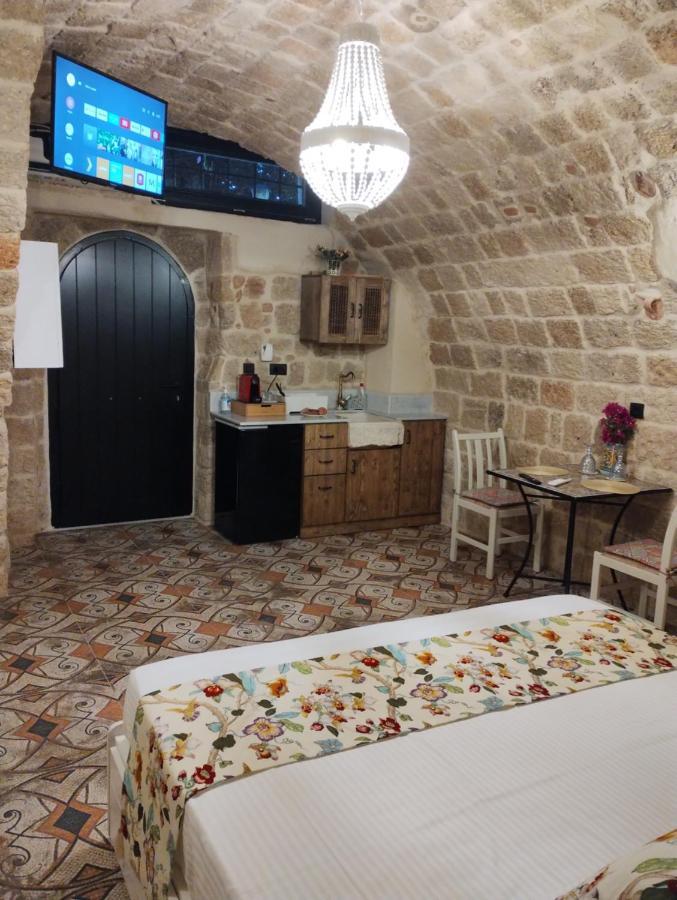Stone Cave Suite Rhodes City Екстериор снимка