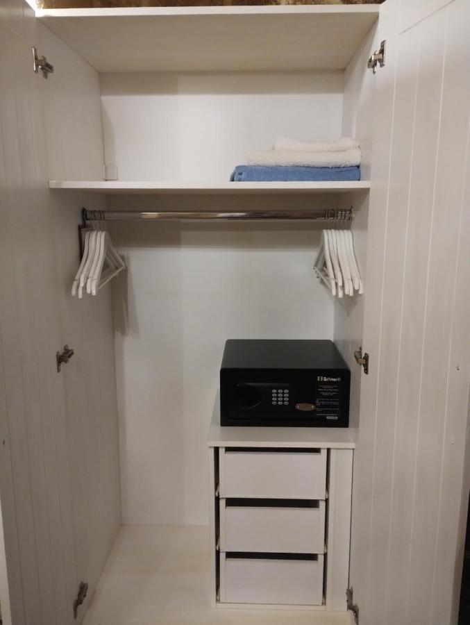 Stone Cave Suite Rhodes City Екстериор снимка