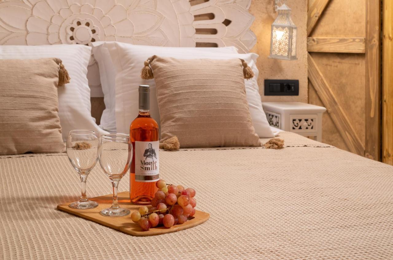 Stone Cave Suite Rhodes City Екстериор снимка